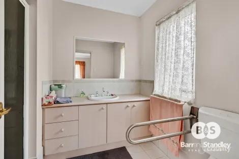 Property photo of 17 Walter Drive Collie WA 6225