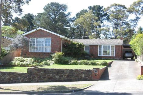 3 Olwen St, Nunawading, VIC 3131