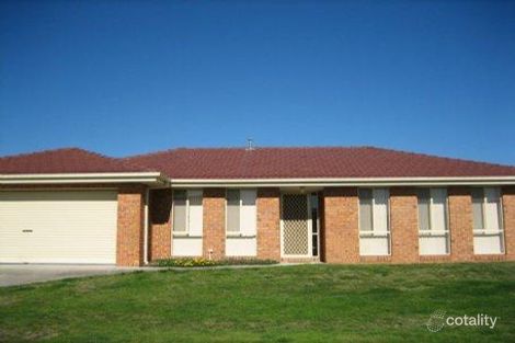 Property photo of 64 Elstar Road Narre Warren VIC 3805