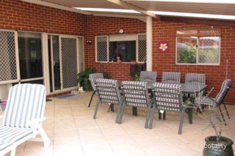 Property photo of 40 Ashridge Turn Canning Vale WA 6155