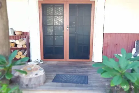 Property photo of 26 Nesbit Road Greenfields WA 6210