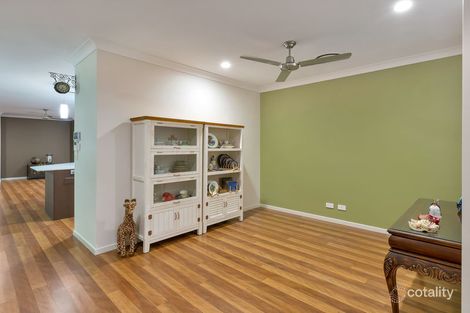 Property photo of 30 Azzure Street Eight Mile Plains QLD 4113