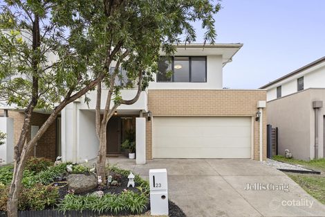 23 Spriggs Dr, Croydon, VIC 3136