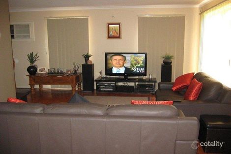 Property photo of 11 Corunna Avenue St Albans VIC 3021