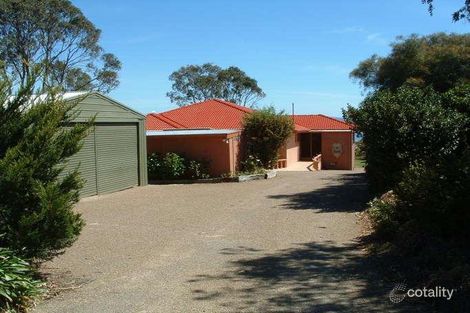 Property photo of 169 Bay Road Eagle Point VIC 3878