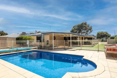 7 Amethyst Pl, Maida Vale, WA 6057