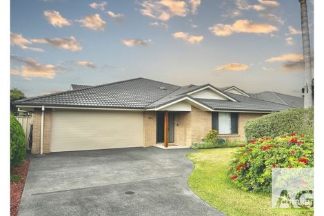 1/1a Cedar Gr, Forster, NSW 2428