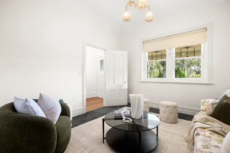 Property photo of 64 Glass Street Essendon VIC 3040