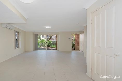 Property photo of 4/53 Bauer Street Southport QLD 4215