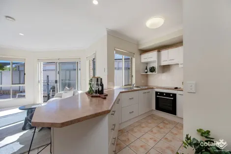 29 Dartmouth Ct, Varsity Lakes, QLD 4227