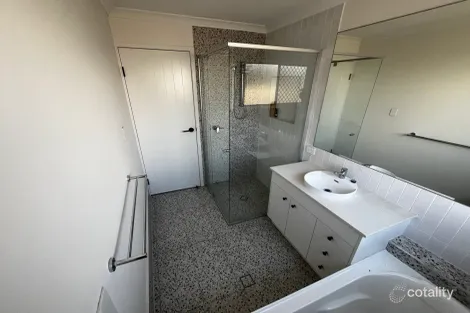 Property photo of 77 Dannielle Circuit Lawnton QLD 4501