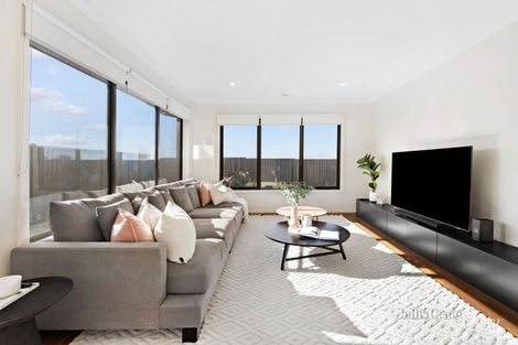 Property photo of 44 Lugano Avenue Alfredton VIC 3350
