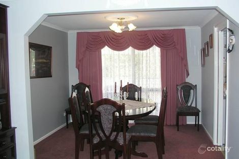 Property photo of 4 Trewin Court Narre Warren VIC 3805