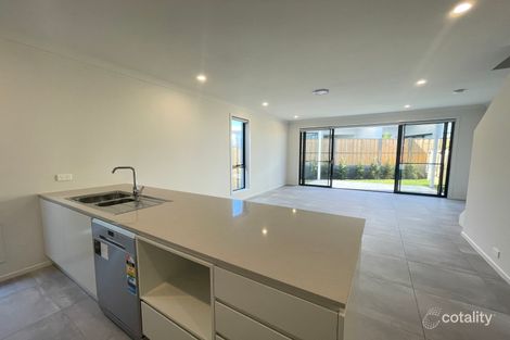 Property photo of 176 Fairwater Boulevard Blacktown NSW 2148