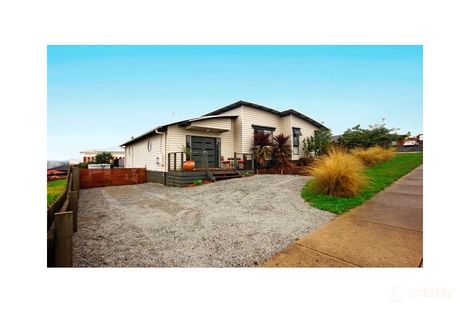 5 Shirley Rd, Neerim South, VIC 3831