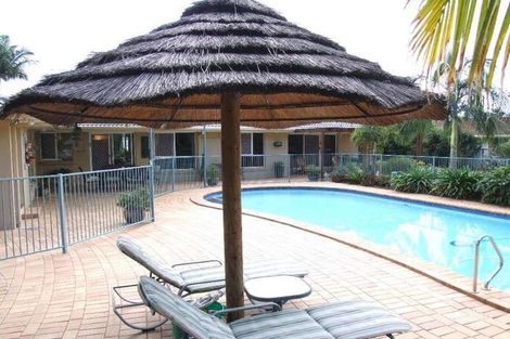 Property photo of 25 Riverdowns Crescent Helensvale QLD 4212