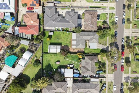 Property photo of 10 Fairfield Street Cranbourne VIC 3977