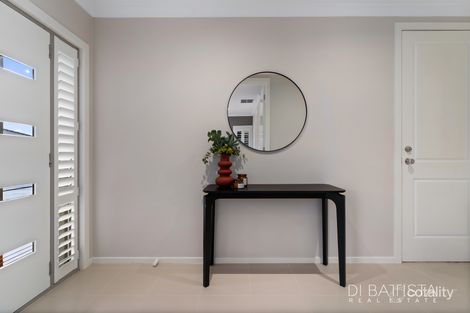 Property photo of 7 Parry Place Craigieburn VIC 3064