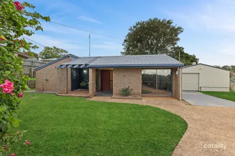 2 Mollison Ct, Wilsonton, QLD 4350