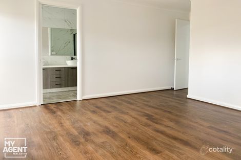 Property photo of 9 Verdon Drive Wollert VIC 3750