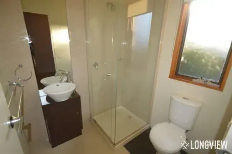 Property photo of 2/34 Pinewood Drive Mount Waverley VIC 3149