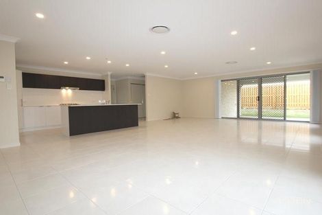 Property photo of 4 Milbrook Crescent Pimpama QLD 4209