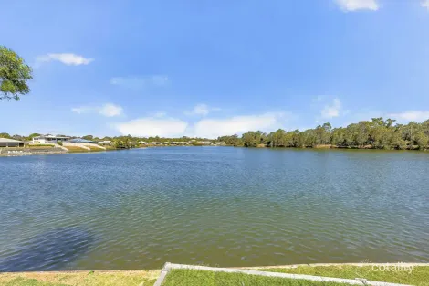 Property photo of 10 Ernest Close Toogoom QLD 4655