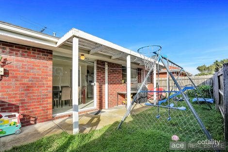 Property photo of 1 Nicholson Close Werribee VIC 3030