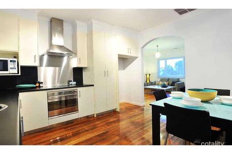 16 Mcintosh Rd, Altona North, VIC 3025