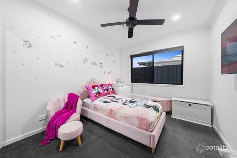 Property photo of 59 Emerald Drive Helensvale QLD 4212