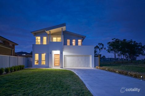 Property photo of 36 Willowie Way Pleasure Point NSW 2172