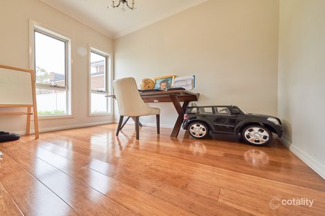 Property photo of 36 Willowie Way Pleasure Point NSW 2172