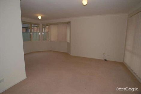 Property photo of 18 Greybox Crescent Hamlyn Terrace NSW 2259