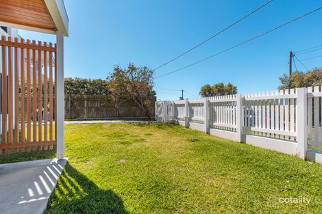 Property photo of 1/5 Seaview Avenue Curl Curl NSW 2096
