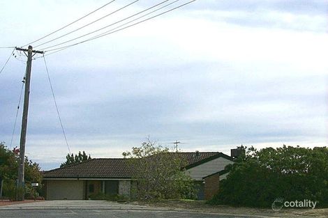 11 Parkfield Pl, Craigie, WA 6025