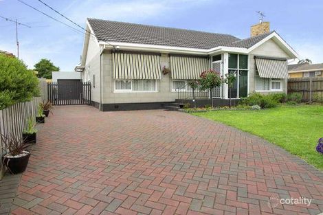 Property photo of 11 Kinlock Street Bell Post Hill VIC 3215