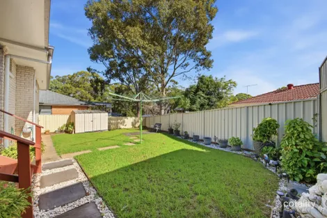 Property photo of 21 Hewitt Place Minto NSW 2566