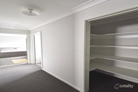 Property photo of 20 Fongeo Drive Point Cook VIC 3030