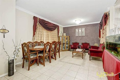 Property photo of 15 Franklin Avenue Roxburgh Park VIC 3064