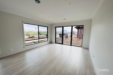 Property photo of 80 Eaglebay Road Armstrong Creek VIC 3217