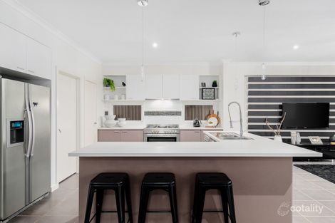 Property photo of 17 Botanic Drive Pakenham VIC 3810