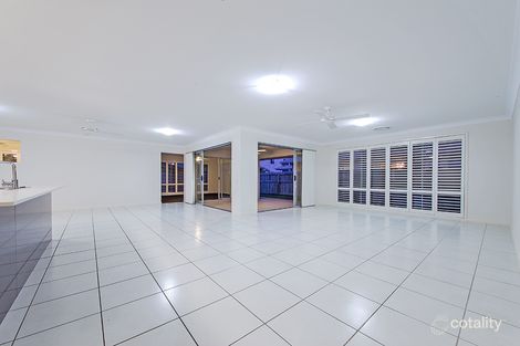 Property photo of 24 Foxwood Circuit Wakerley QLD 4154