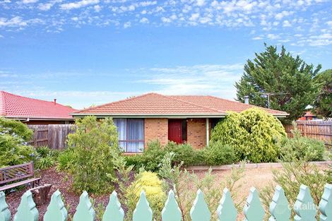 19 Kirkton Dr, Kurunjang, VIC 3337