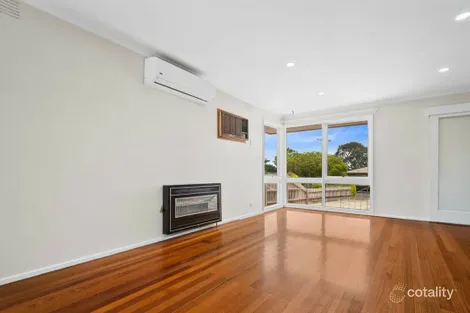 Property photo of 4 Kingfisher Drive Doveton VIC 3177