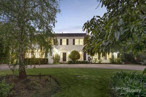 Property photo of 15 Rasmussen Drive Templestowe VIC 3106