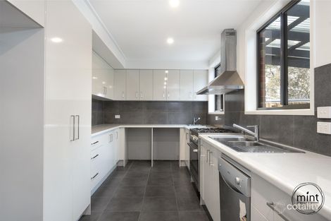 Property photo of 26 Brentwood Crescent Frankston VIC 3199