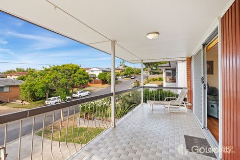 Property photo of 22 Danina Street Mansfield QLD 4122