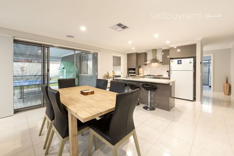 Property photo of 12 Howse Crescent Wodonga VIC 3690