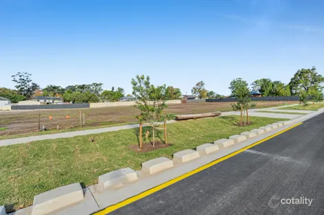 Property photo of 13 Lippiatt Circuit Appin NSW 2560