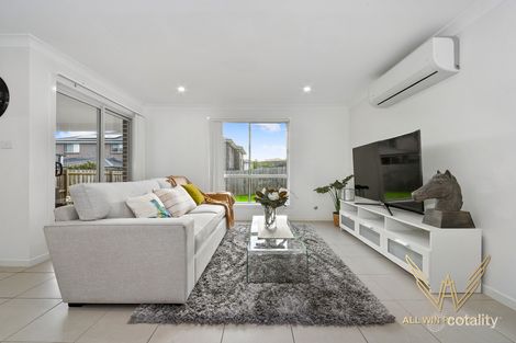 Property photo of 38 Raspberry Crescent Schofields NSW 2762